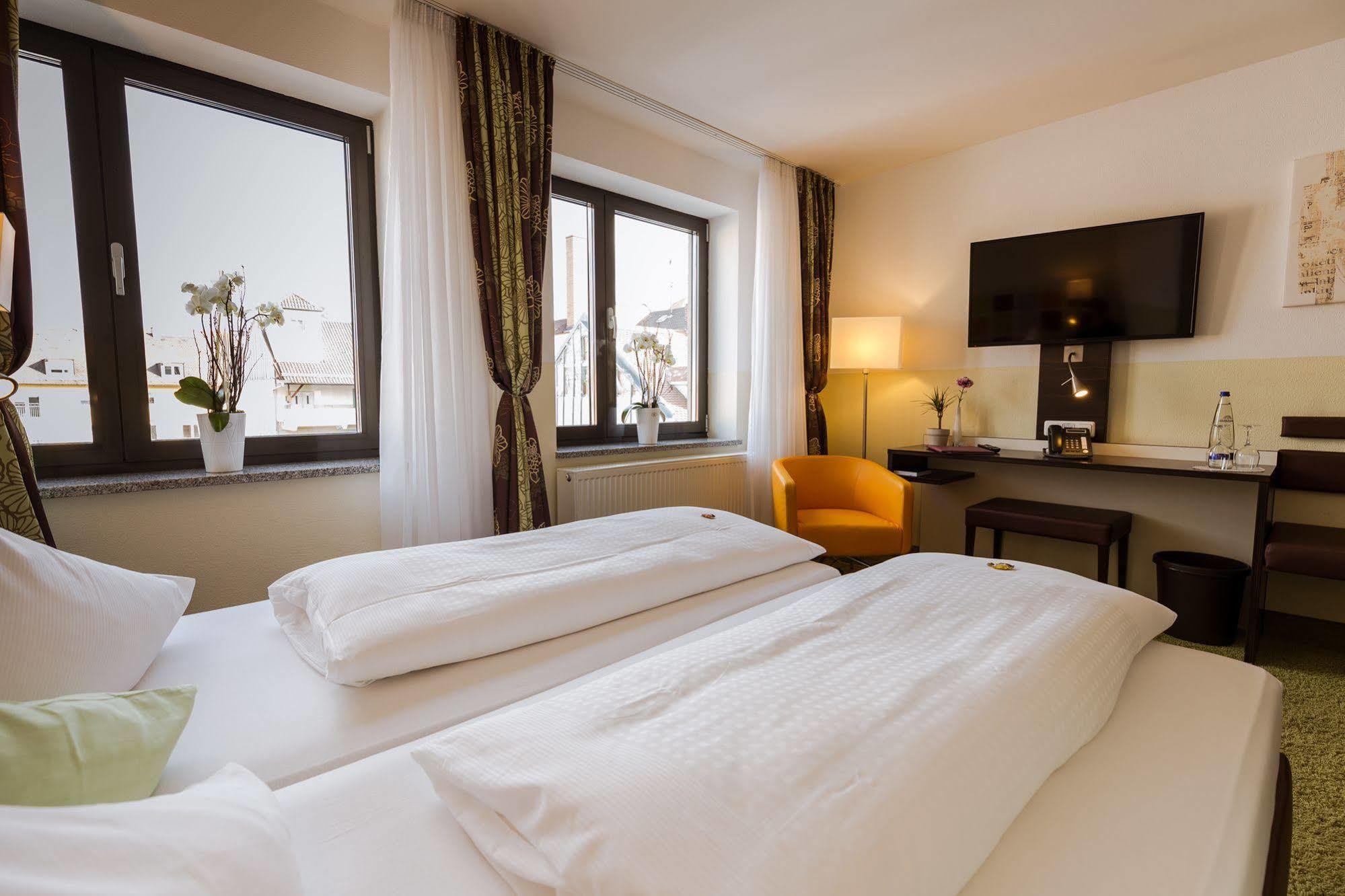 Hotel Arooma 에르딩 외부 사진