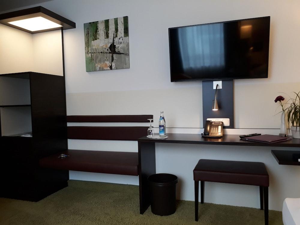 Hotel Arooma 에르딩 외부 사진